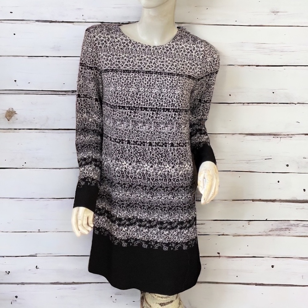 Club Monaco floral black white shift dress 4